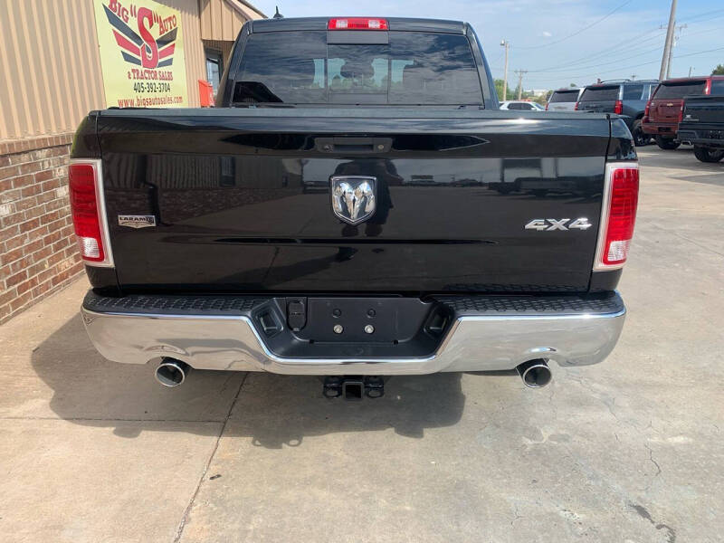 2016 RAM 1500 Laramie