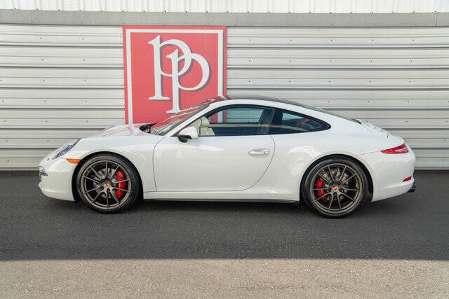 2014 Porsche 911 34