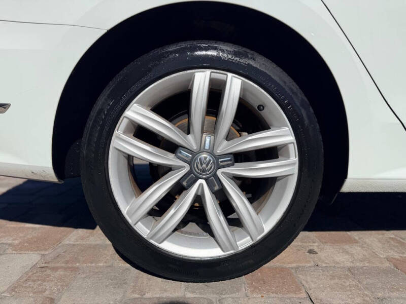 2016 Volkswagen Passat