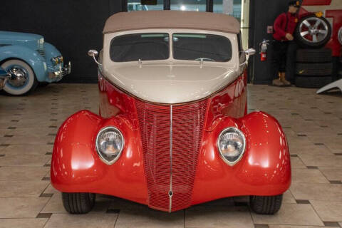 1937 Ford Cabriolet