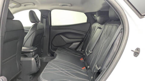 2023 Ford Mustang Mach-E Select