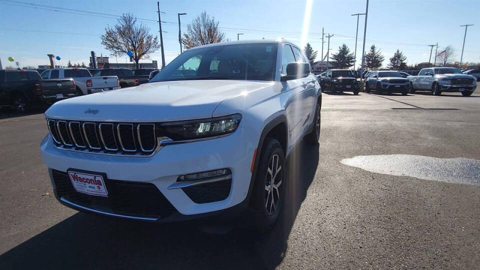 2025 Jeep Grand Cherokee for sale at Victoria Auto Sales in Victoria, MN