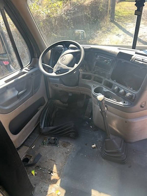 2014 Freightliner Cascadia