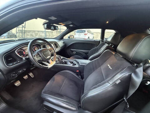 2016 Dodge Challenger SRT 392