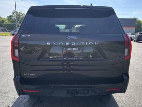 2025 Ford Expedition Active