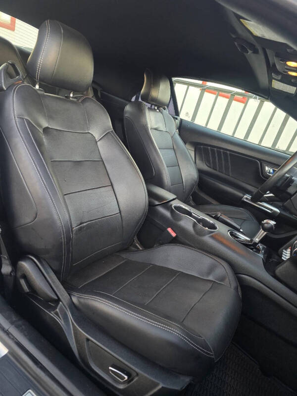 2017 Ford Mustang GT Premium