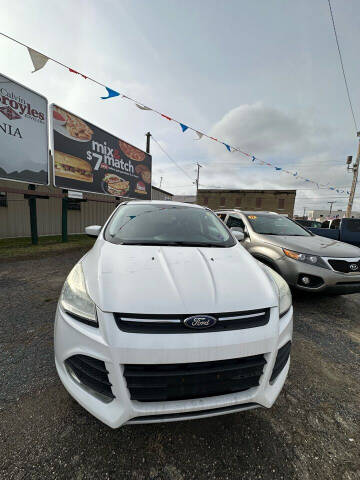 2015 Ford Escape for sale at Sissonville Used Car Inc. in South Charleston WV