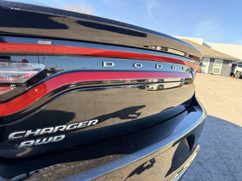 2016 Dodge Charger SE