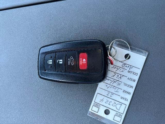 2023 Toyota Highlander 25