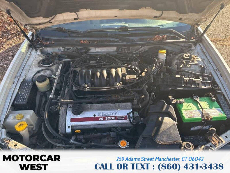 2000 Nissan Maxima