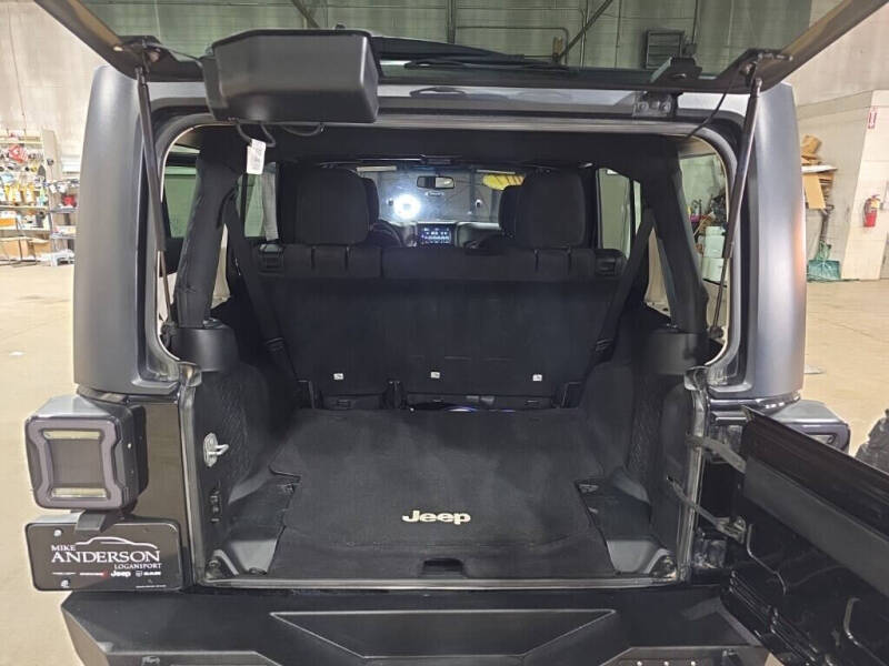 2017 Jeep Wrangler Unlimited Sport