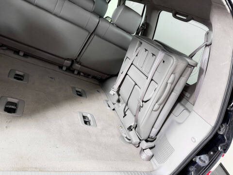 2004 Lexus LX 470