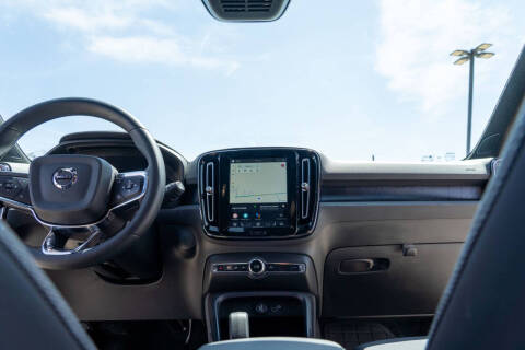 2024 Volvo XC40 Recharge Twin Core