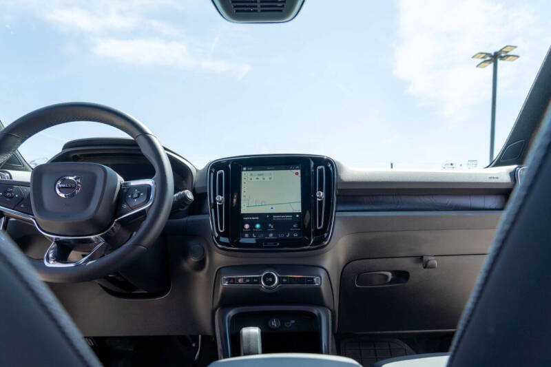 2024 Volvo XC40 Recharge Twin Core