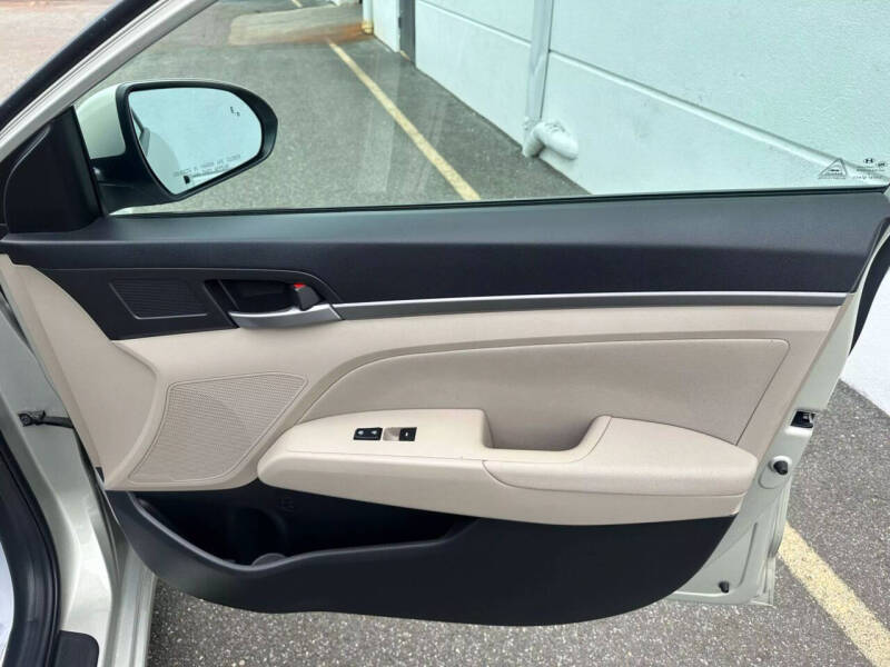 2017 Hyundai Elantra Value Edition