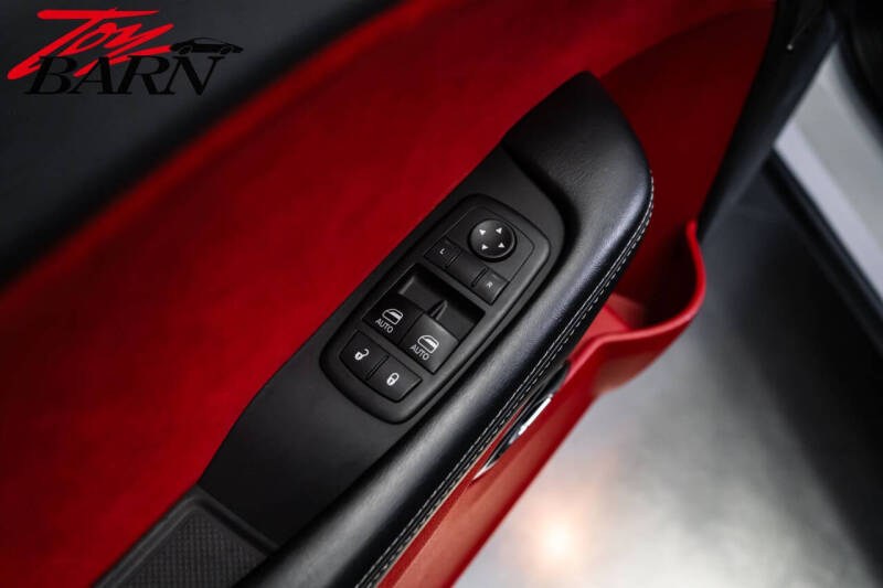 2015 Dodge Challenger SRT Hellcat