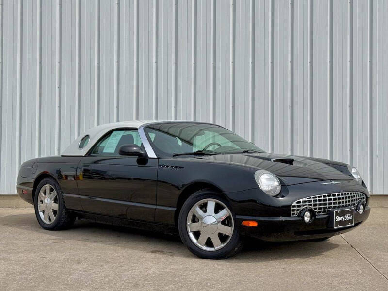 2002 Ford Thunderbird Deluxe