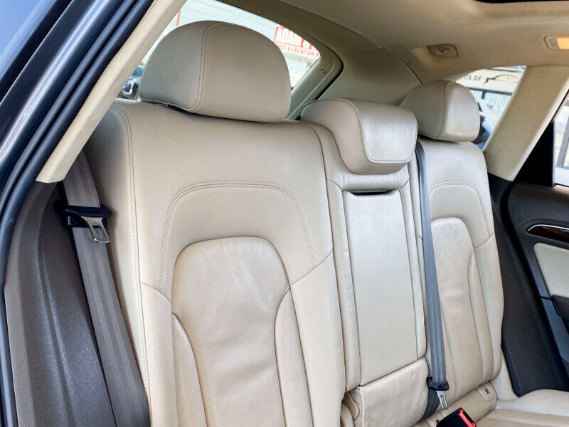 2015 Audi Q5 2.0T quattro Premium Plus