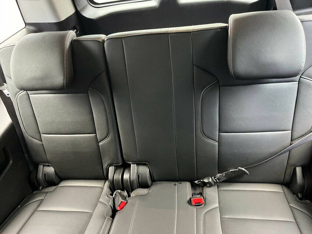2019 Chevrolet Suburban 28