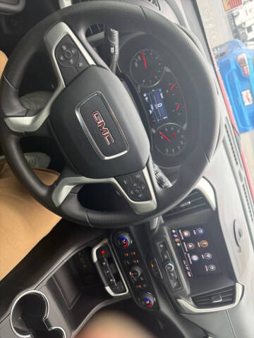 2024 GMC Terrain SLE