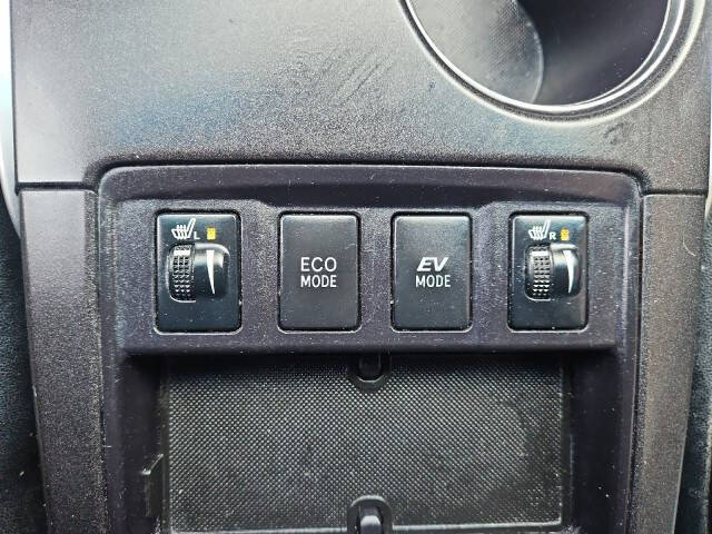 2017 Toyota Camry Hybrid