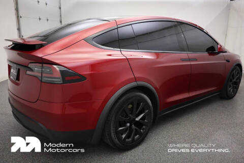 2023 Tesla Model X Standard Range