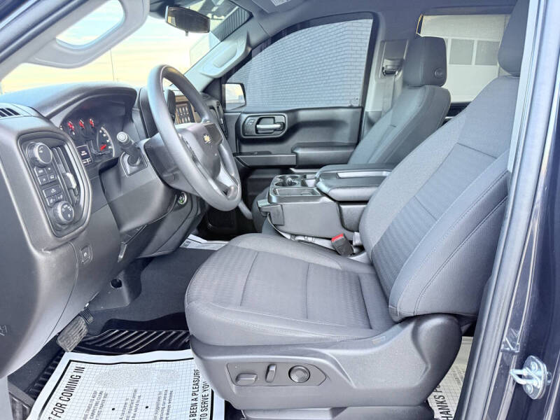 2022 Chevrolet Silverado 1500 Custom