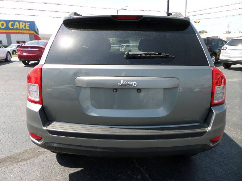 2012 Jeep Compass Sport