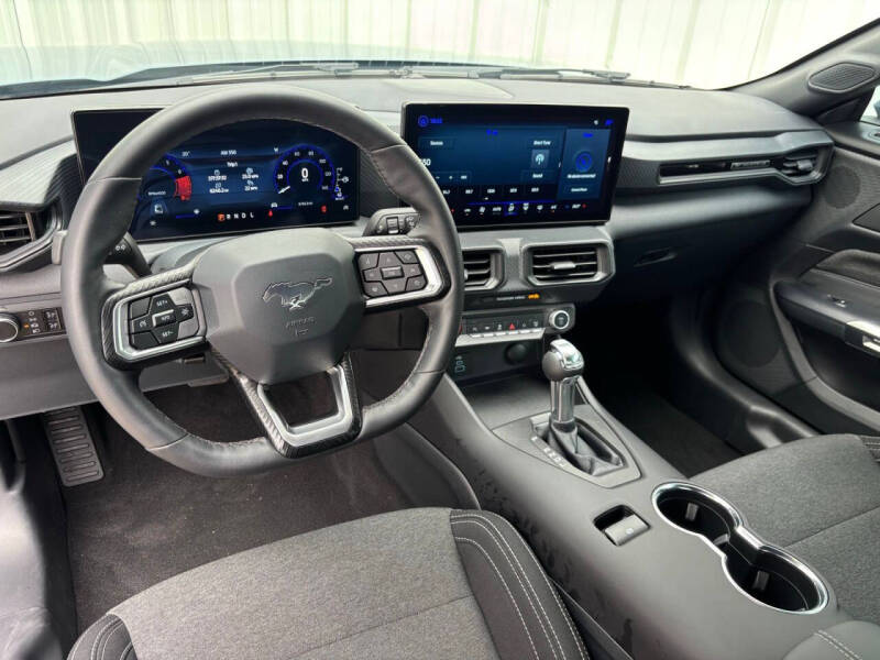 2025 Ford Mustang EcoBoost