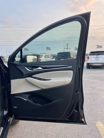 2020 Buick Enclave Essence