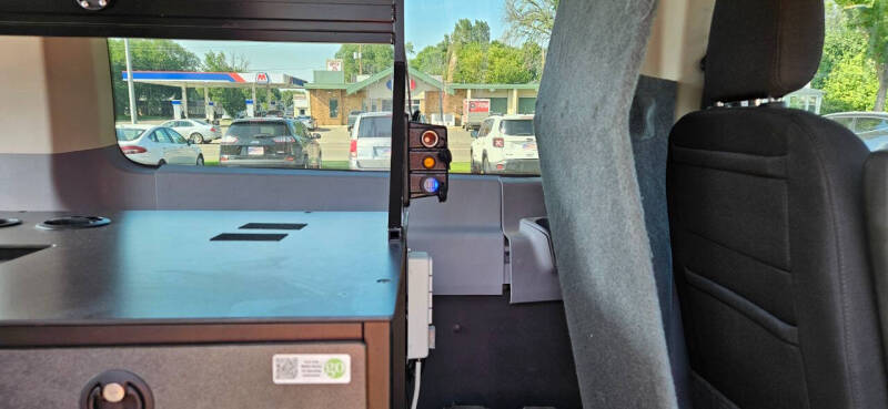 2017 Ford Transit 150 XLT