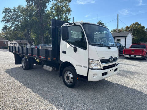 2016 Hino 155