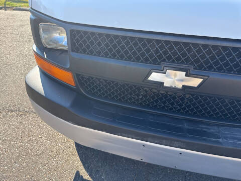 2009 Chevrolet Express 2500