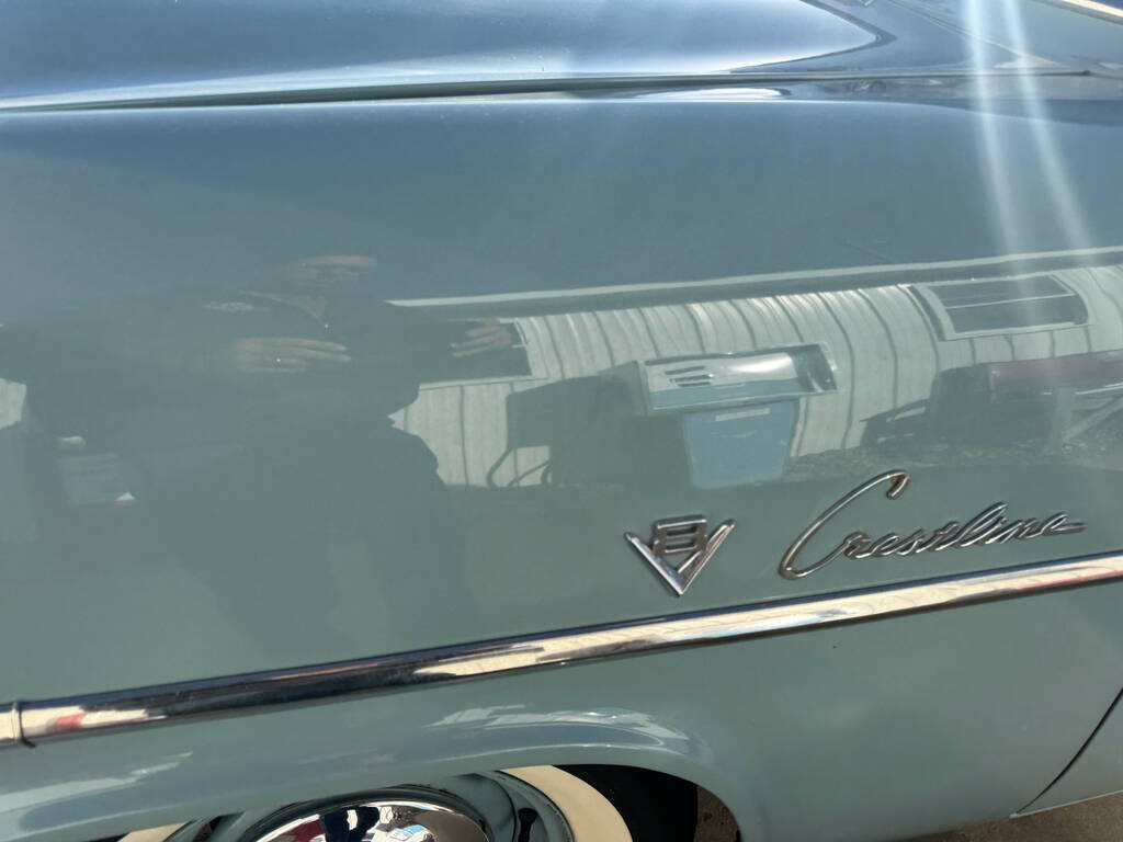 1952 Ford Crestline 90