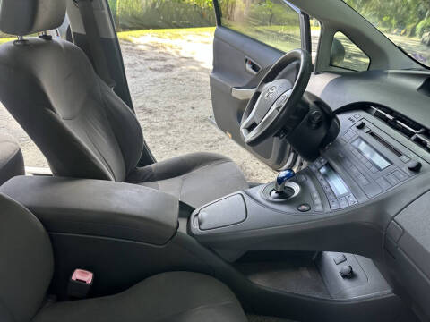 2011 Toyota Prius Two