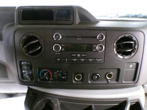 2011 Ford E-Series E-350 SD