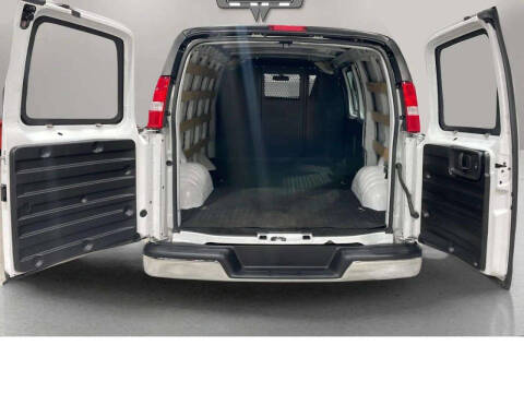 2024 Chevrolet Express 2500