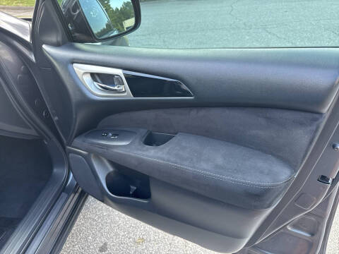 2014 Nissan Pathfinder S