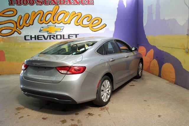 2015 Chrysler 200 LX