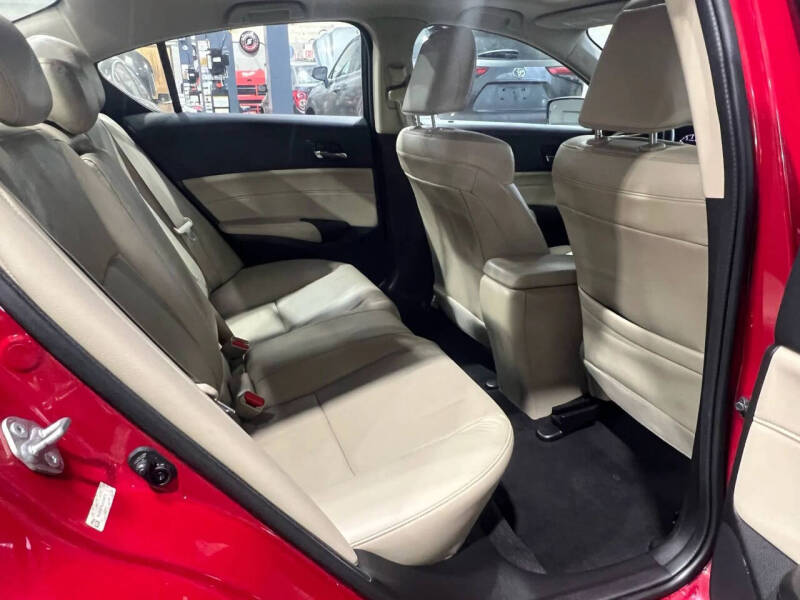 2018 Acura ILX w/Premium