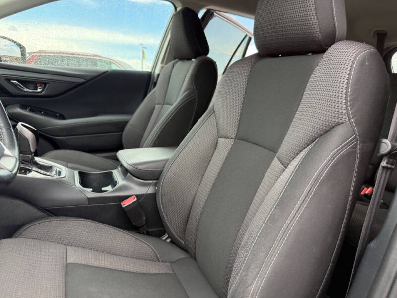 2022 Subaru Outback Premium