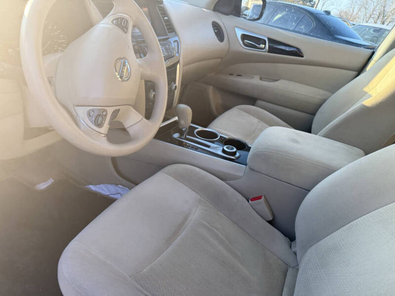 2013 Nissan Pathfinder S