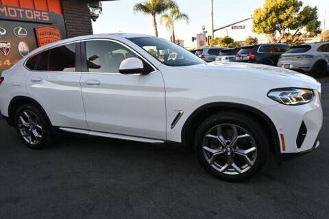 2023 BMW X4 xDrive30i