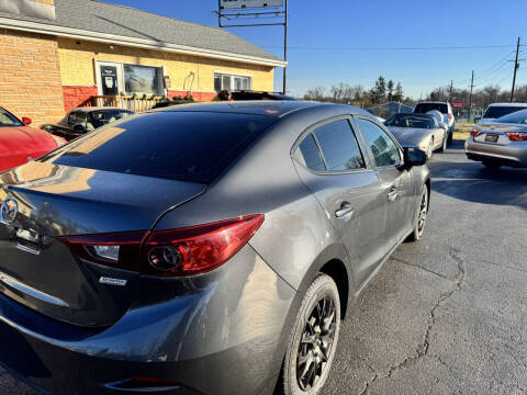 2015 Mazda MAZDA3 i Sport