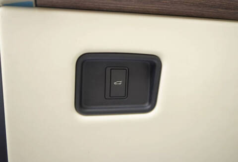 2023 Land Rover Range Rover P400 SE