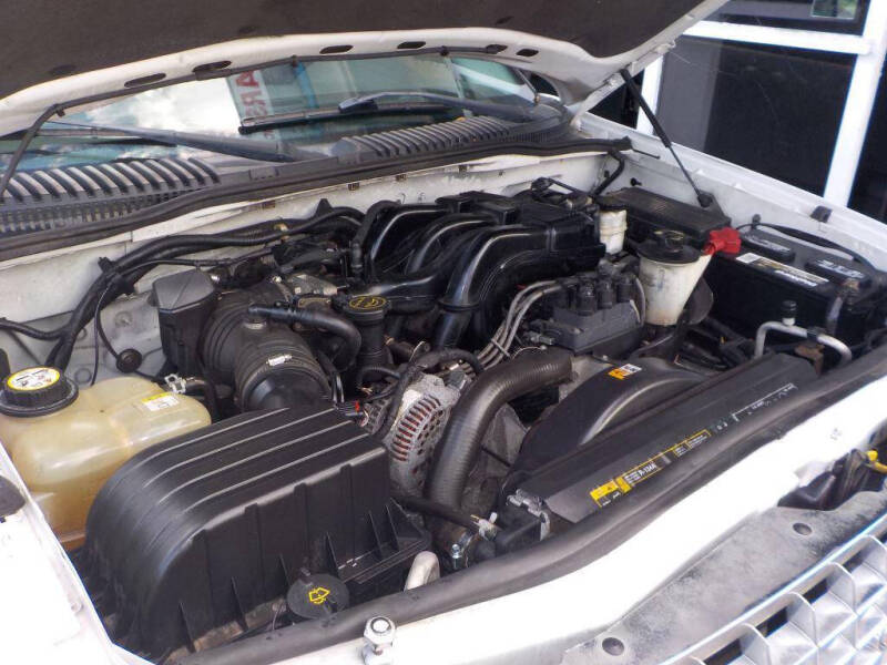2005 Ford Explorer XLT