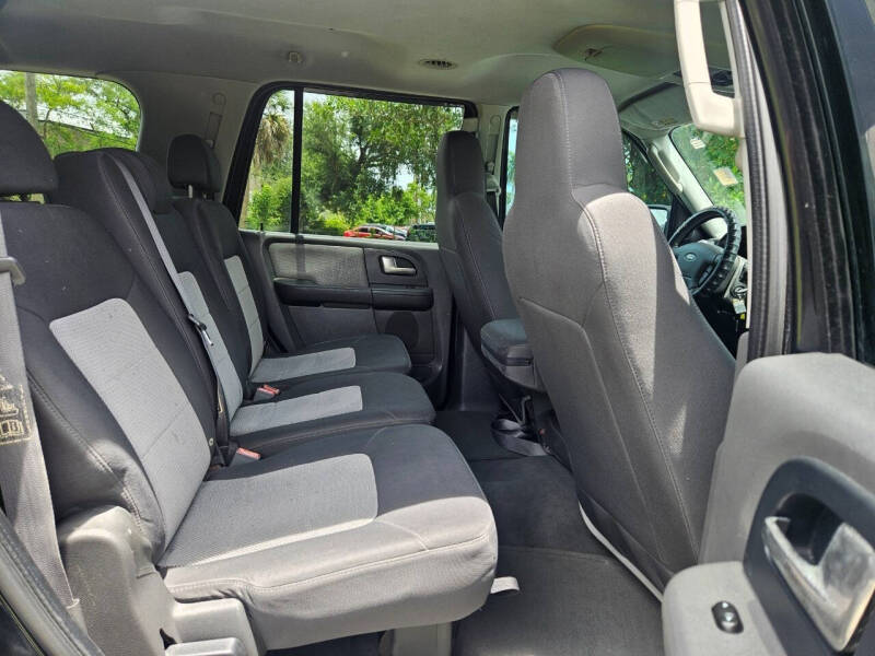 2003 Ford Expedition XLT