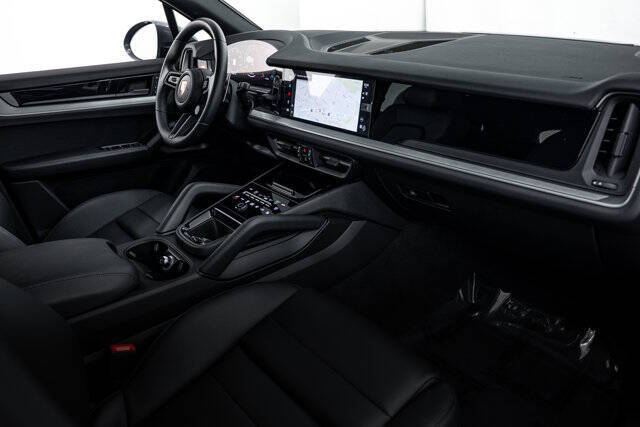 2025 Porsche Cayenne