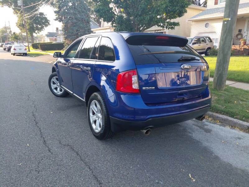 2013 Ford Edge SE