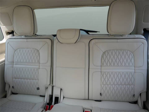 2024 Lincoln Navigator Black Label